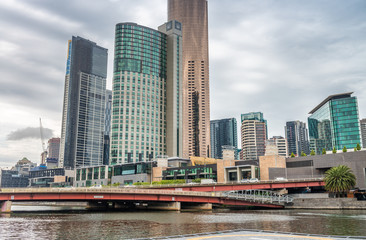 Fototapeta premium Melbourne skyline on a cloudy day, Victoria - Australia