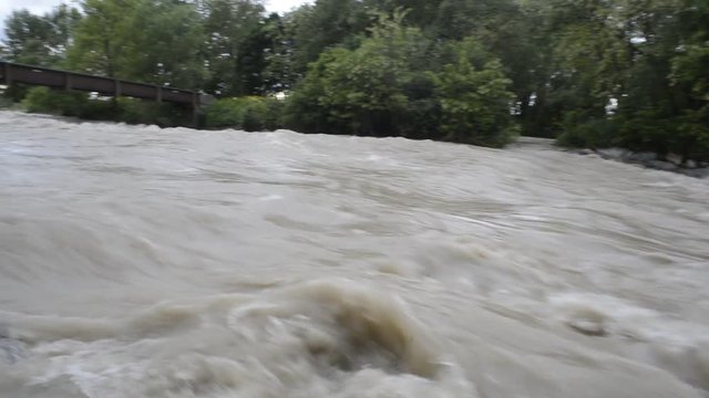 Leitha bei Hochwasser