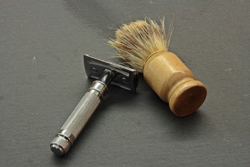 Rasieren und Zubehör