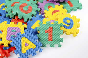 Educational puzzle pieces