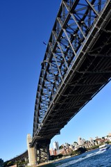 Fototapeta na wymiar Sydney Harbor Bridge Vertical