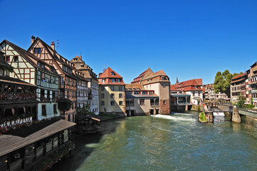 Strasburgo - Strasbourg, canali e antiche case - Alsazia - Francia