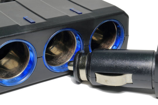シガーアダプター / 12Vや24Vから5Vに変換するアダプター