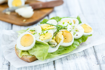 Portion of boiled Eggs (sliced)