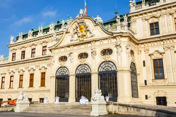 Deurstickers Belvedere palace and garden in Vienna, Austria © dziewul