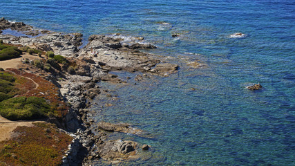 Récif en bord de côte, Bonifacio, Corse, France 