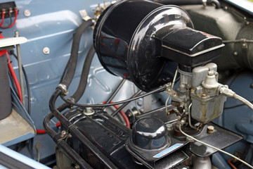 oldtimer car engine close up