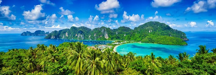 Fototapeta premium Panorama of tropical islands