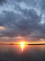 Abend an einem See im Burgenland