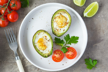 avocado baked with eggs