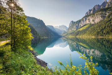 Fototapeta na wymiar beautiful alpine lake