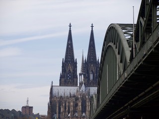 Kölner Dom und Hohenzollern Brücke 2