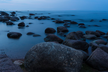 Камни из воды