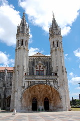 Fototapeta na wymiar Mosteiro dos Jeronimos (Hieronymites Monastery), located in the Belem district of Lisbon, Portugal. Typical example of the Manueline style (Portuguese late-Gothic) 