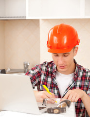 Foreman makes the calculations