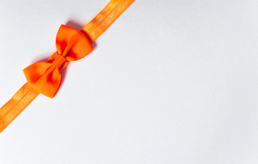 orange bow