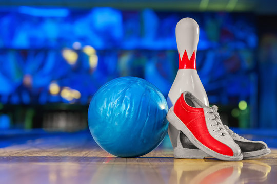 shoes, bowling pin and ball for bowling game