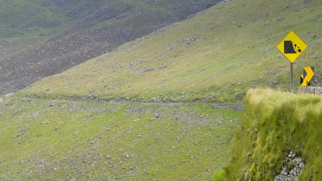 The famous Skyroad route in Ireland which shows the cliff and mountains in the small village