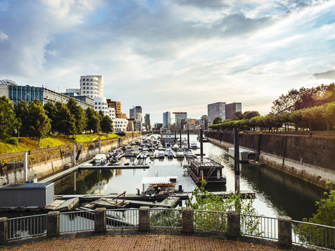 Germany, Dusseldorf, view to Media Harbour with city harbor in the foreground