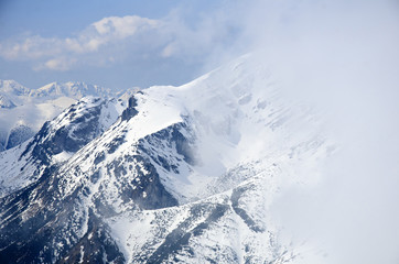Fototapeta na wymiar winter panorama of mountains