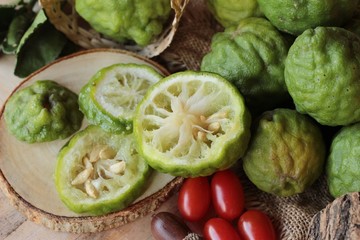 Fresh kaffir and sliced ,aromatic and medicinal.