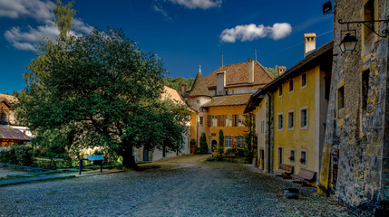 Naklejka premium Romainmôtier