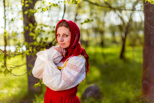 Oksana bilan jinsiy aloqa Toliq metrajli porno