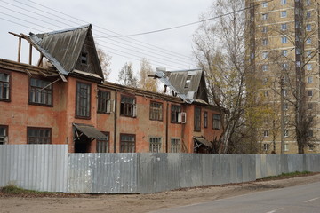 house demolition