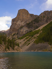 Moraine Lake Portrait 09-07-16