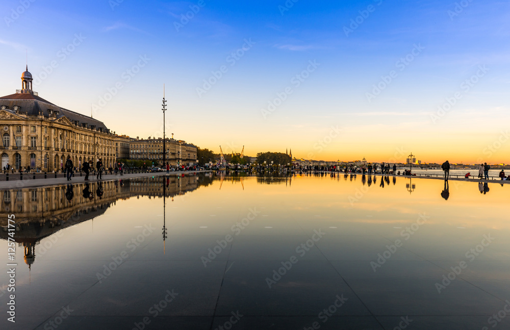 1000_F_125741775_qGFhgLSlbFeQwcWE4X67pyU9FbljK8a1.jpg