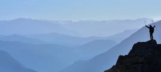 Rideaux velours Alpinisme Sıra Dağlar Üzerindeki Erkek