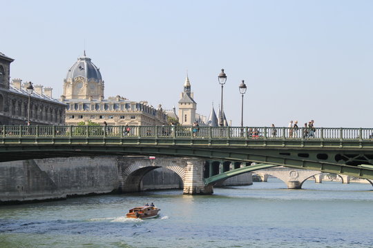 pont d arcole bridge