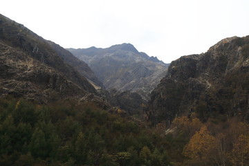秋の松木渓谷 ( A autumn landscape of Matsuki valley in Nikko city )