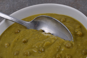 Soupe de petits pois