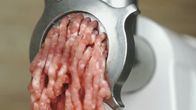 Cooking the meat forcemeat using the meat grinder