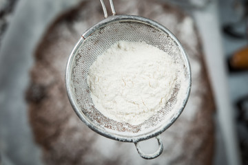 Making gingerbread cristmas cookies