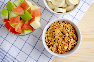 Muesli granola and fruit.