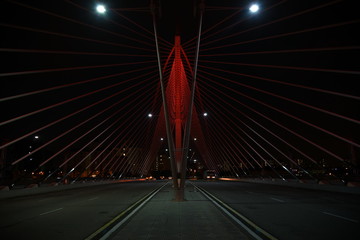 Pont Seri Wawasan vue de nuit Putrajaya Malaisie