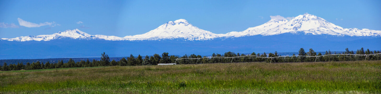 Three Sisters Mountain Range