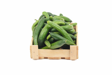 Gurken in einer Kiste