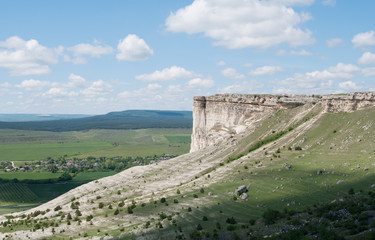 Fototapeta na wymiar White rock (Ak-Kaya) at township Belogorsk, Crimea 