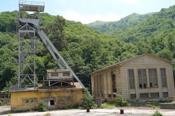Pozo minero cerrado a la explotación desde hace varios años