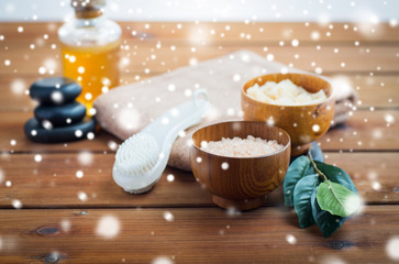 himalayan pink salt, massage brush and bath towel