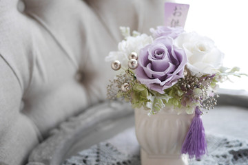 お悔やみ　仏花　フラワーアレンジ