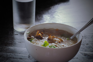 Rice congee mixed with meat