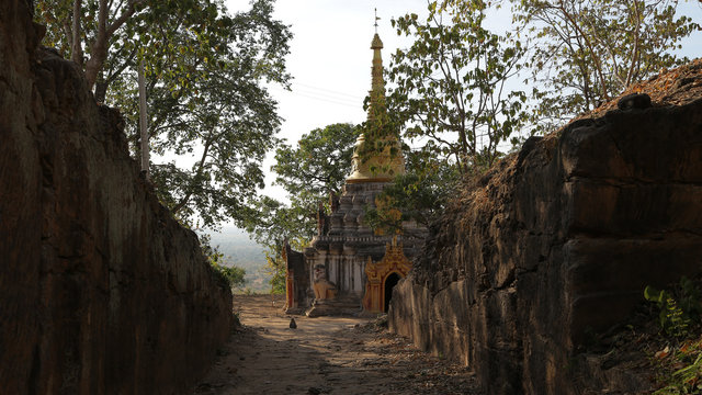 Pho Win Taung caves complex, Monywa, Myanmar
