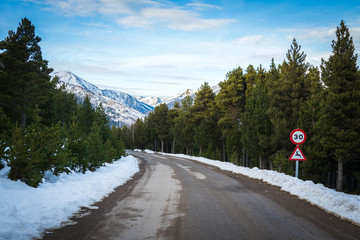 Road the Mountain © David