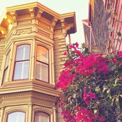 Victorian house in San Francisco Neighborhood
