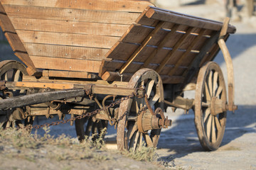 Fototapeta na wymiar Ancient wooden cart