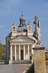 Fototapeta na wymiar Tempio Palladiano a Villa Barbaro di Maser - Treviso